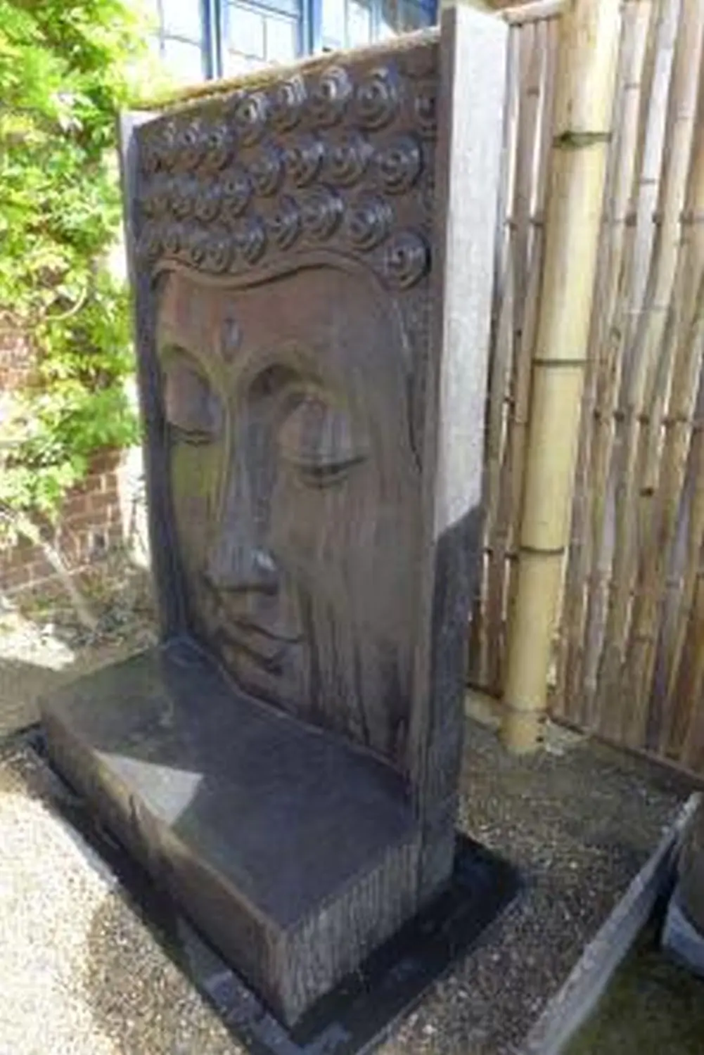  Product image 3 of the product “Buddha-head (relief ) as a water feature, 155cm height, cast stone, handcrafted & coloured ”